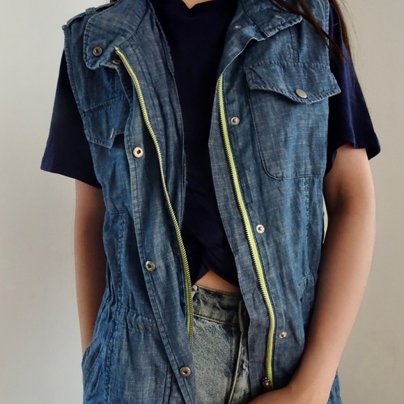 THIN DENIM VEST - Picture 3 of 5